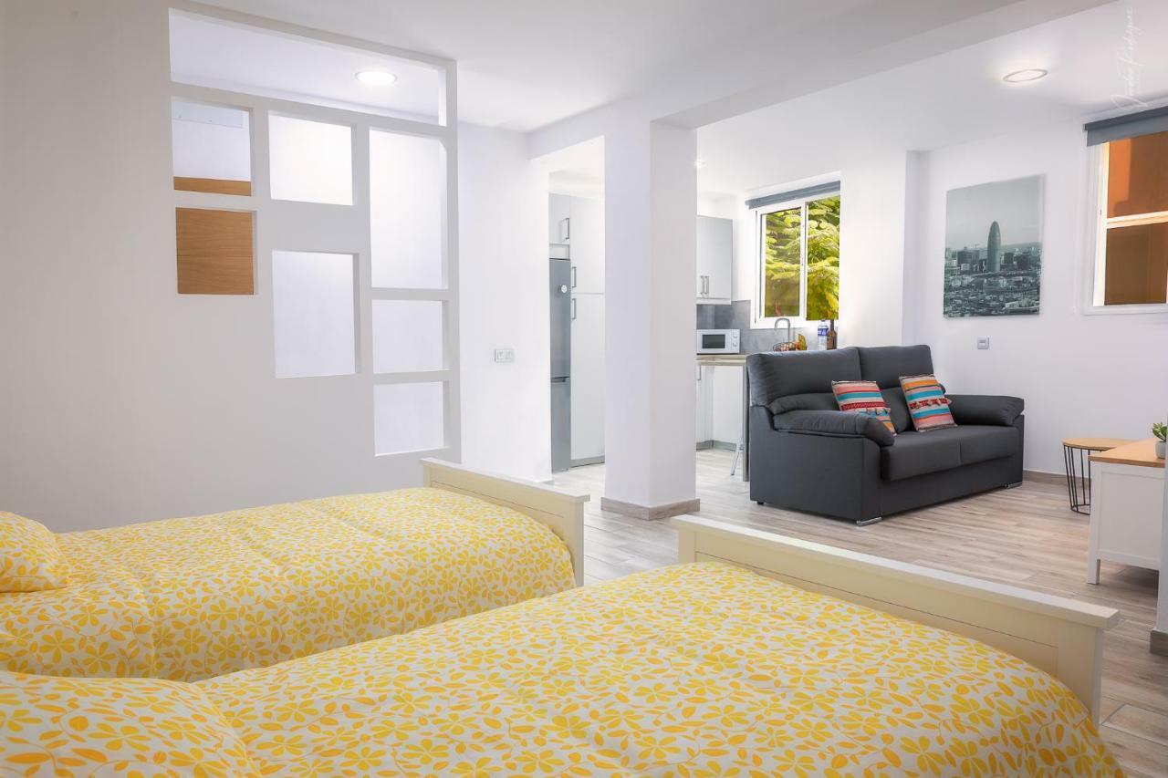 Apartamentos Los Laureles Los Llanos De Aridane Luaran gambar