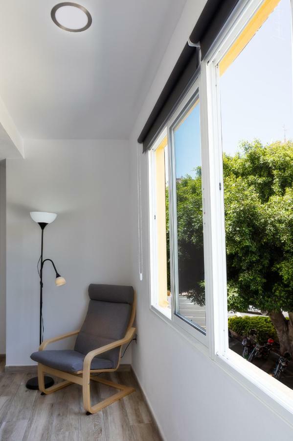 Apartamentos Los Laureles Los Llanos De Aridane Luaran gambar